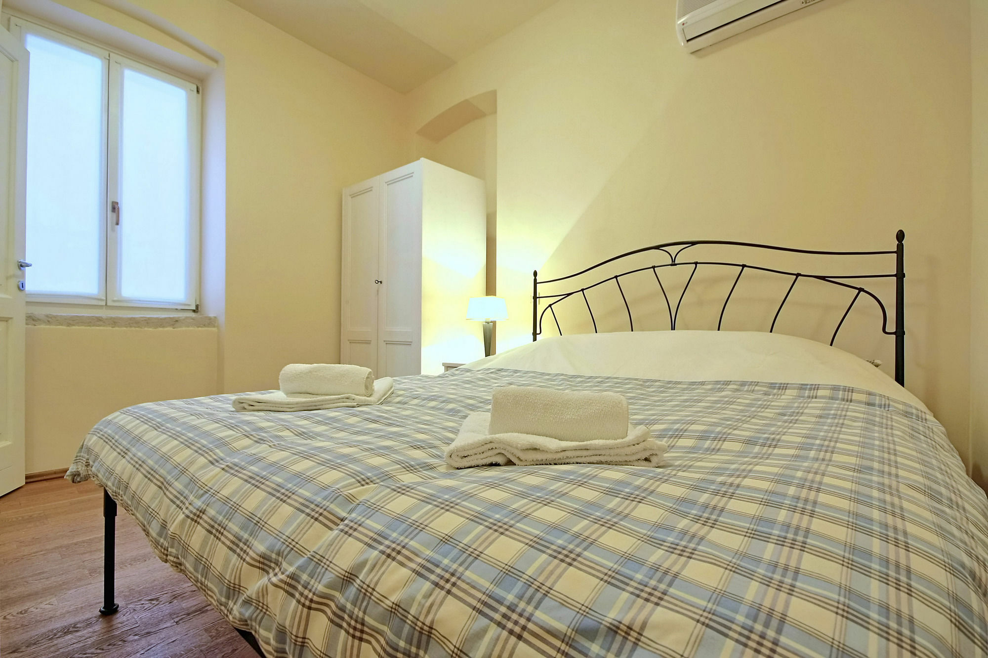 Angelo d'Oro Apartments Trevisol Rovigno Esterno foto